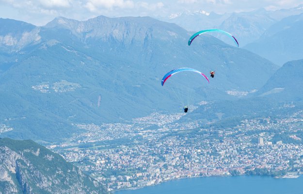 gleitschirmreisen ticino small paraworld ch 1